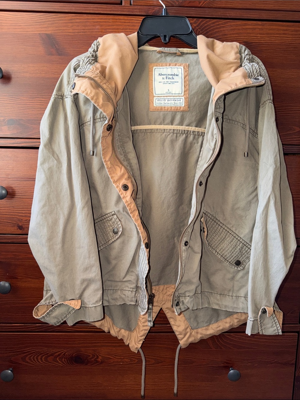 Abercrombie & Fitch Two-Tone Army Green and Tan Hooded Utility Jacket